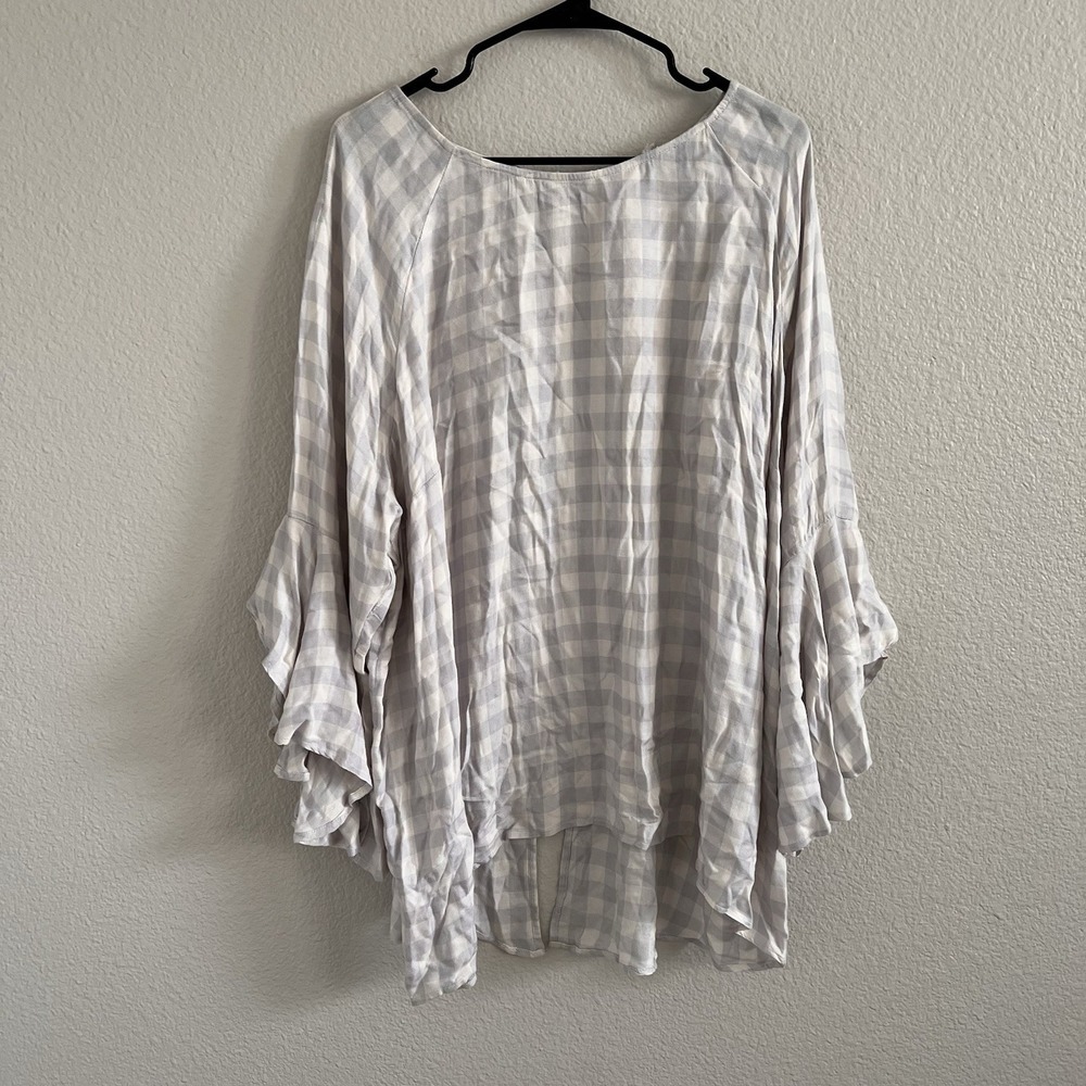 Light Gray Gingham Flowing Women’s Top